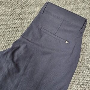 Travis Mathew Performance Mens Golf Shorts Navy Blue Stretch Textured Size 32